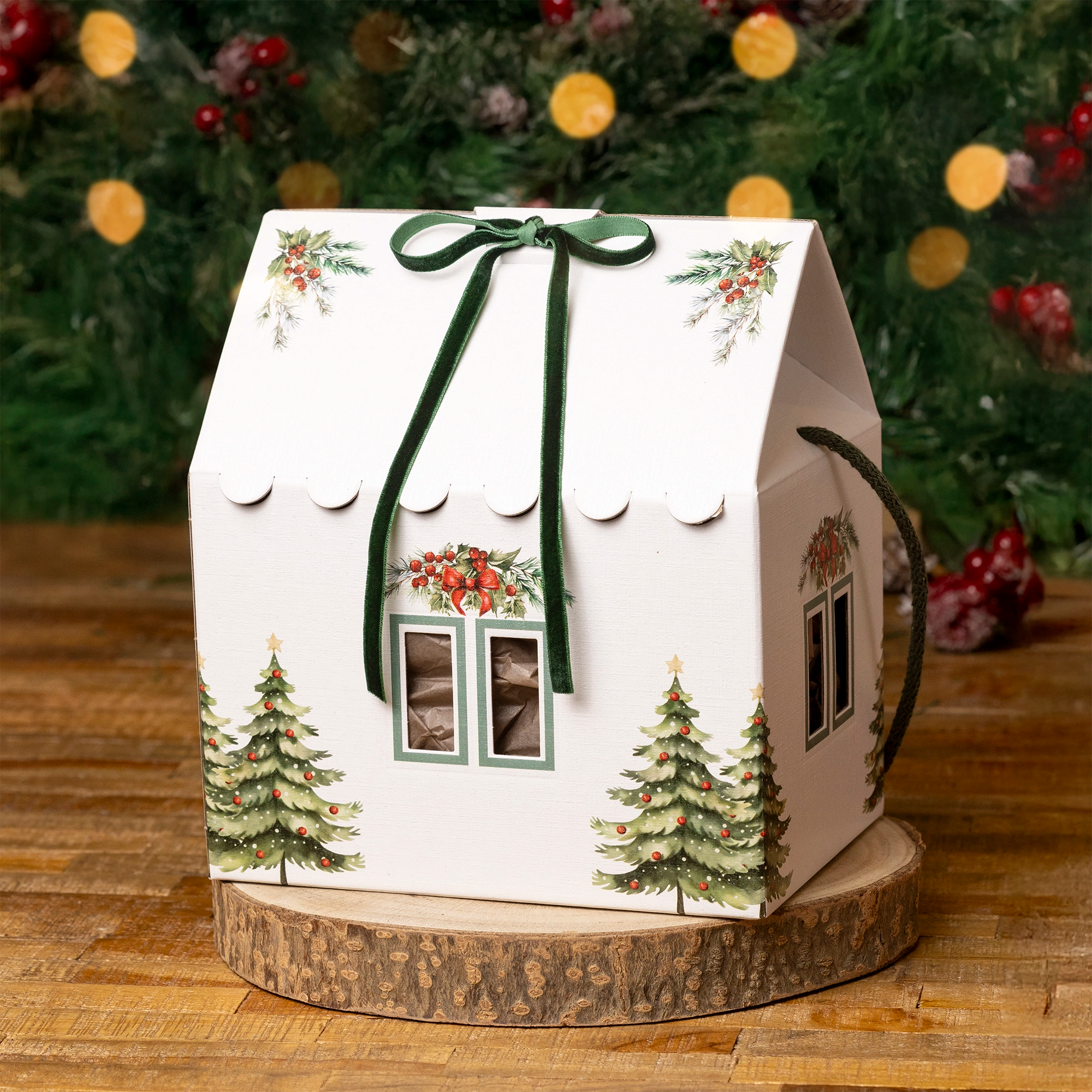 Casita navideña decorativa blanca con detalles de Navidad para regalo gourmet