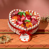 Corazón de chucherías y chocolatinas Kinder Bueno